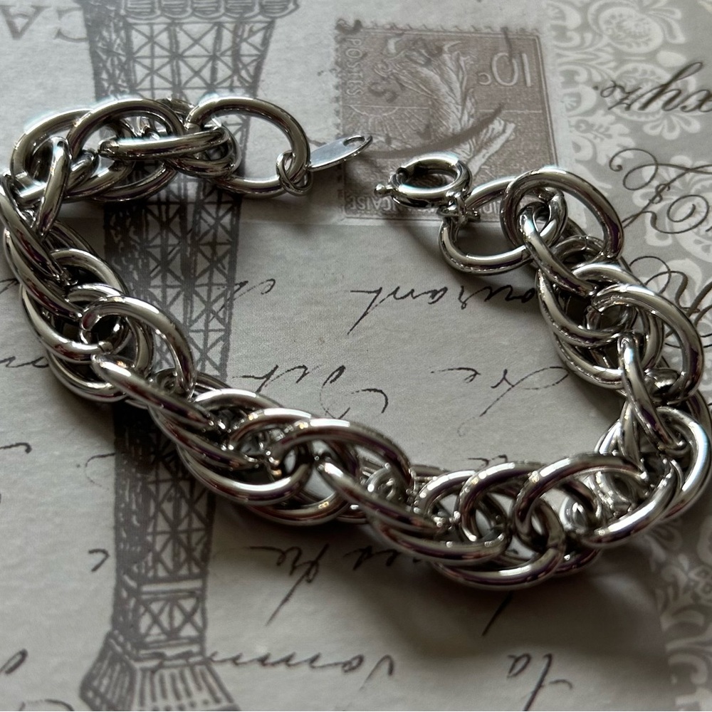 VINTAGE CHUNKY TRIFARI SILVER TONE BRACELET